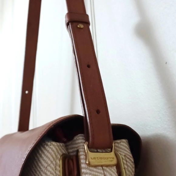 Liz Claiborne Leather& Linen Blend Crm/Brn X-Body/Shoulder Bag Numerous Sections - Picture 6 of 15